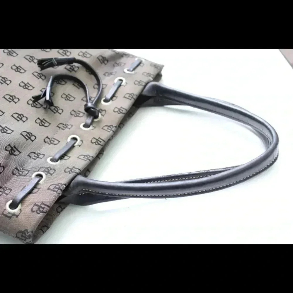 Dooney & Bourke tote bag - Picture 14 of 15